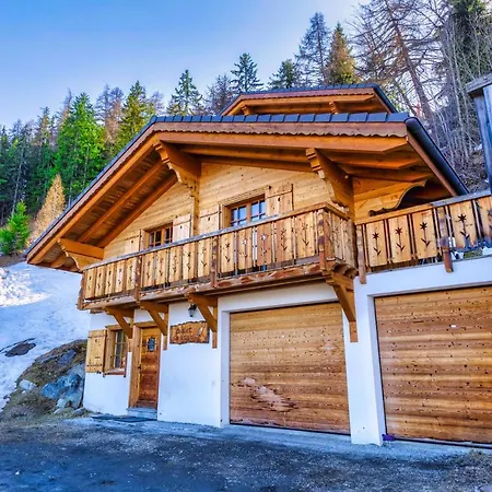 Groot 10 Pers Ski-in Chalet Met Openhaard En Garage Horská chata
