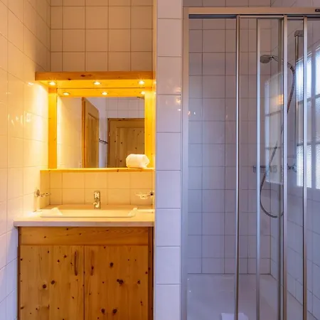 Horská chata Groot 10 Pers Ski-in Chalet Met Openhaard En Garage La Tzoumaz
