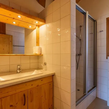 Horská chata Groot 10 Pers Ski-in Chalet Met Openhaard En Garage