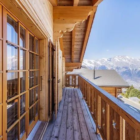 Horská chata Groot 10 Pers Ski-in Chalet Met Openhaard En Garage *