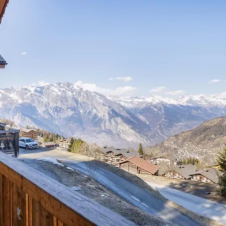 Horská chata Groot 10 Pers Ski-in Chalet Met Openhaard En Garage
