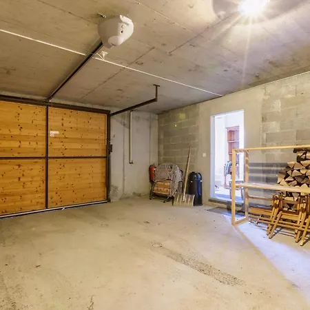 Groot 10 Pers Ski-in Chalet Met Openhaard En Garage Horská chata La Tzoumaz
